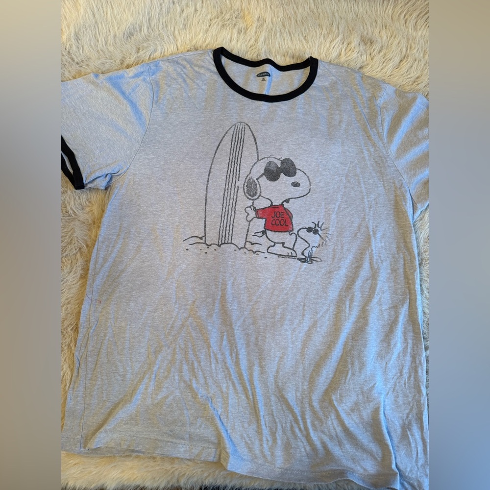 Gray Snoopy Men’s T-Shirt Old Navy